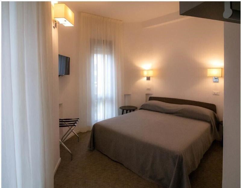 Hotel Caraibi Milano Marittima Luaran gambar