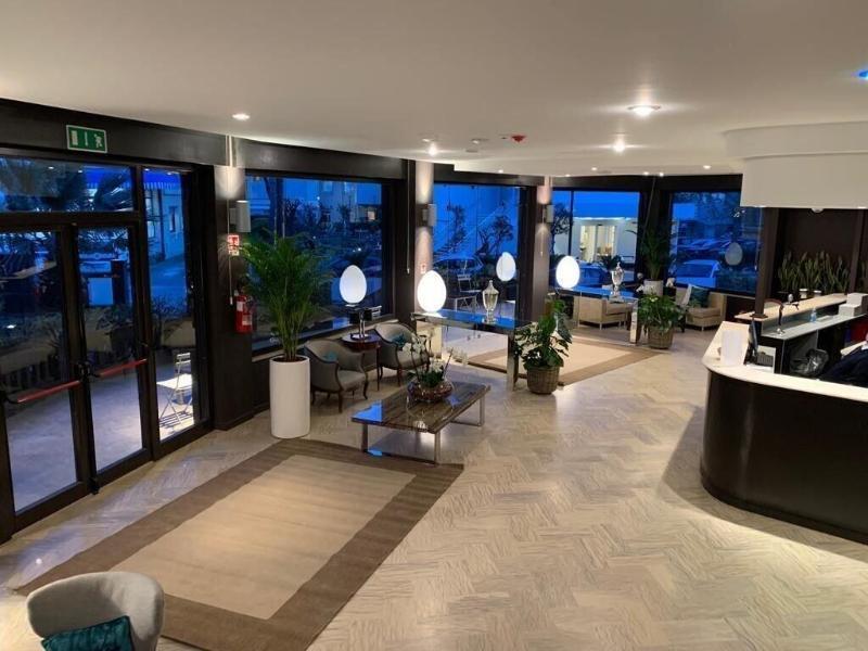 Hotel Caraibi Milano Marittima Luaran gambar