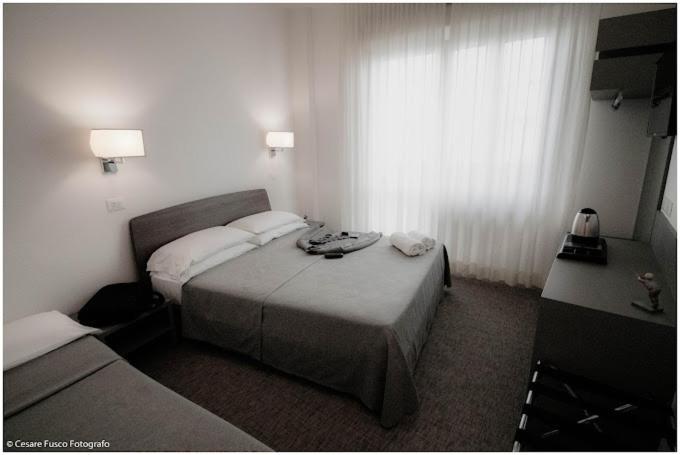 Hotel Caraibi Milano Marittima Luaran gambar