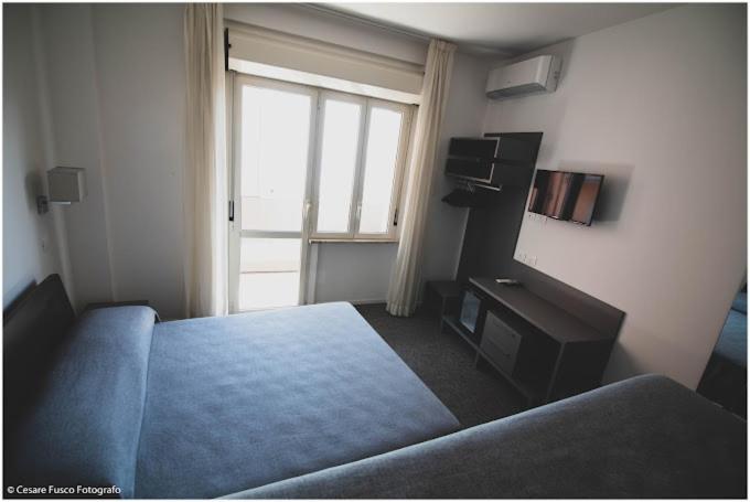 Hotel Caraibi Milano Marittima Luaran gambar