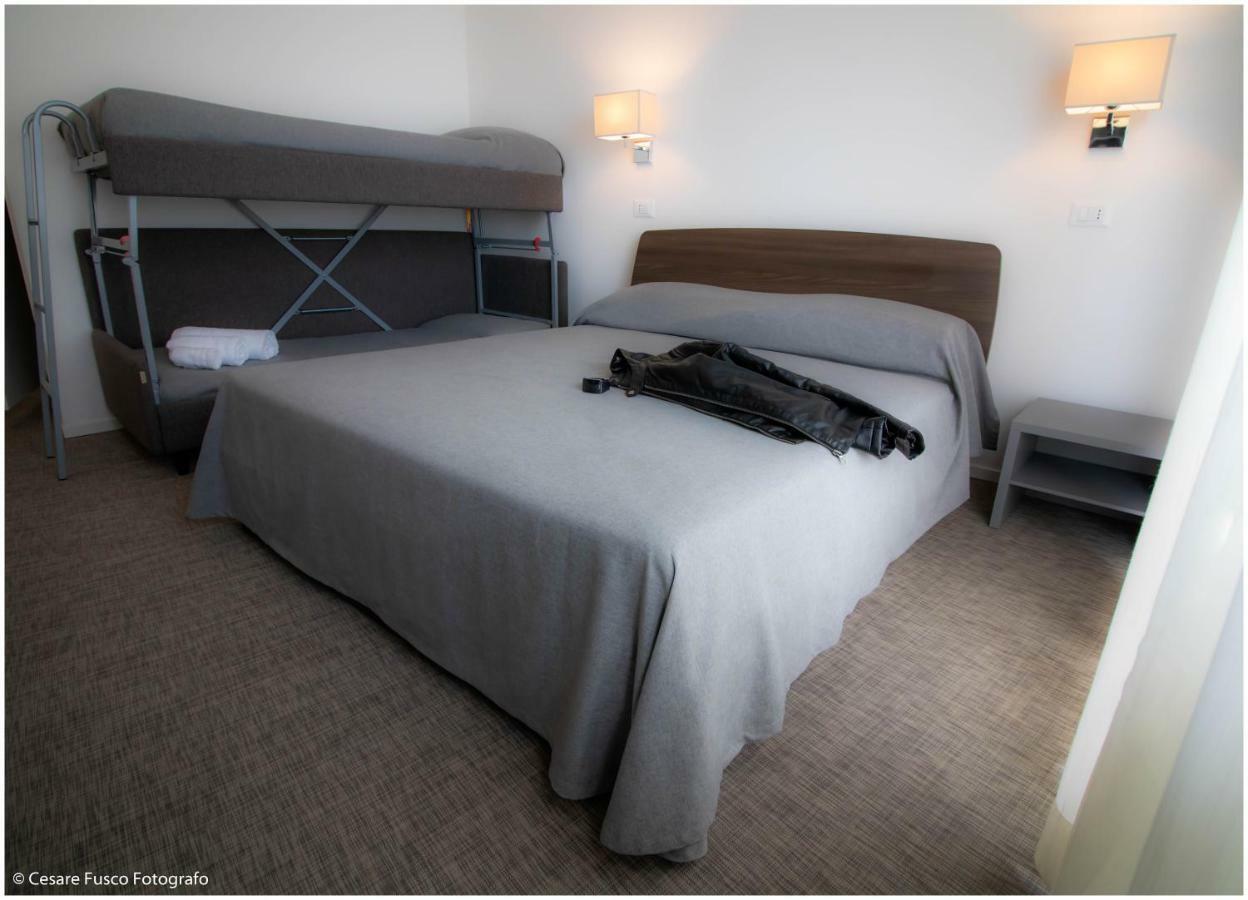 Hotel Caraibi Milano Marittima Luaran gambar