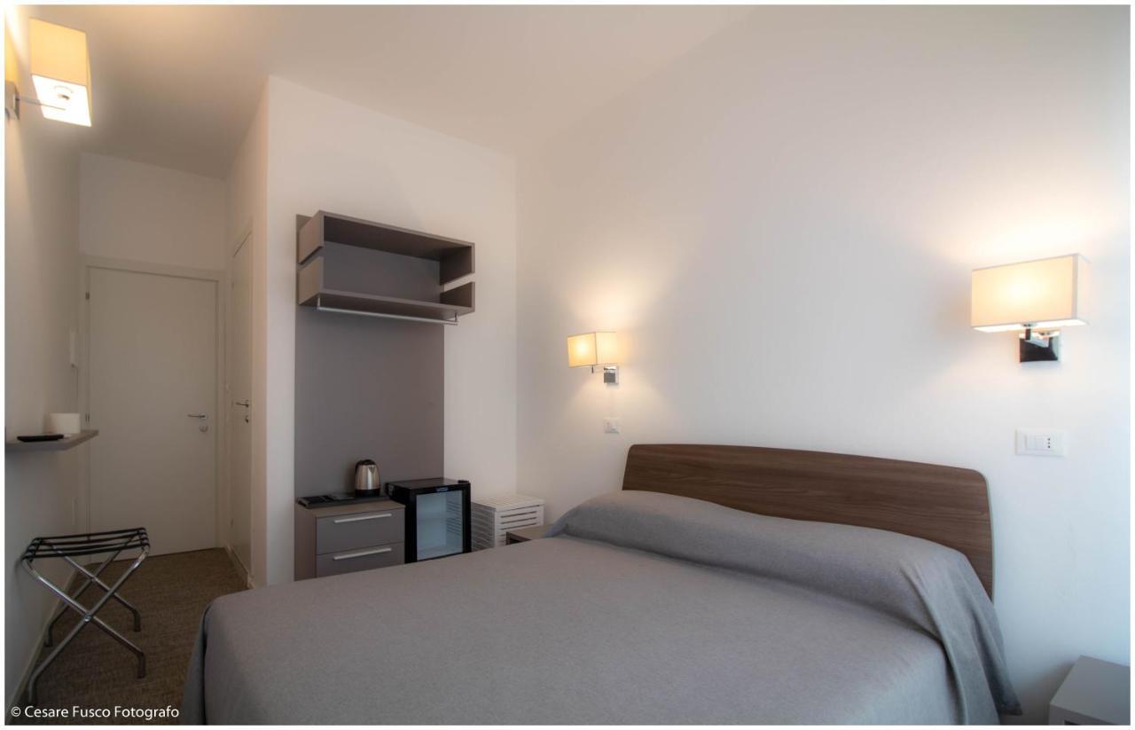 Hotel Caraibi Milano Marittima Luaran gambar