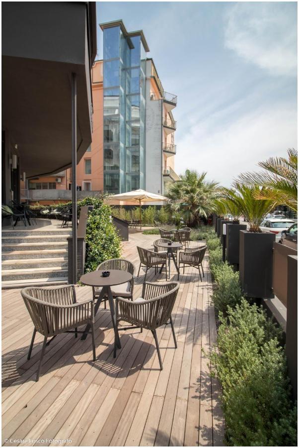 Hotel Caraibi Milano Marittima Luaran gambar