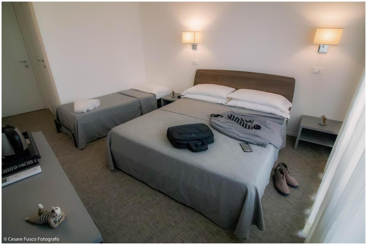Hotel Caraibi Milano Marittima Luaran gambar